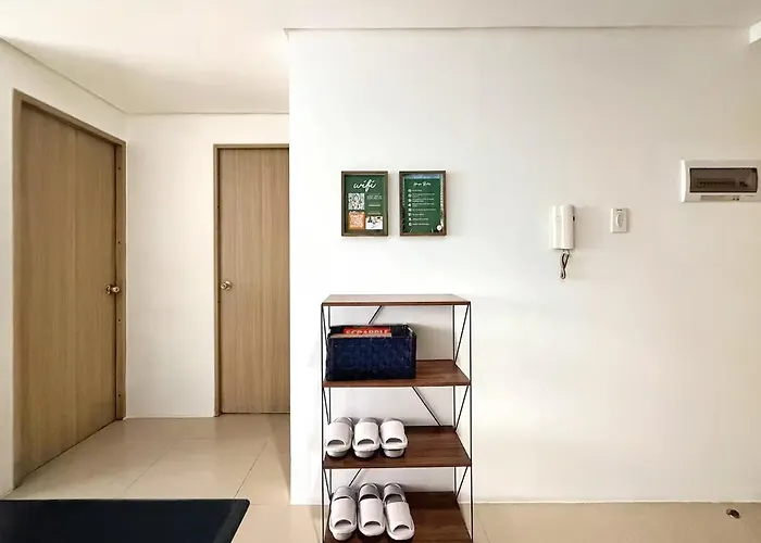 Spacious 2br Living Rm Shore Res Near Naia Moa Max 8 Pax Aparthotel Manila