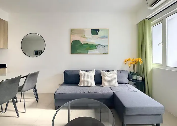 Aparthotel Spacious 2br Living Rm Shore Res Near Naia Moa Max 8 Pax 4*